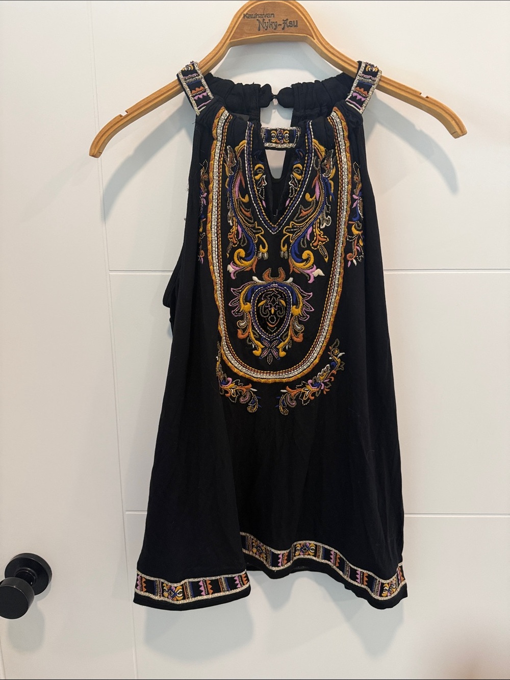 INC International Concepts Black Embroidered Strappy shirt size large - Picture 3 of 6